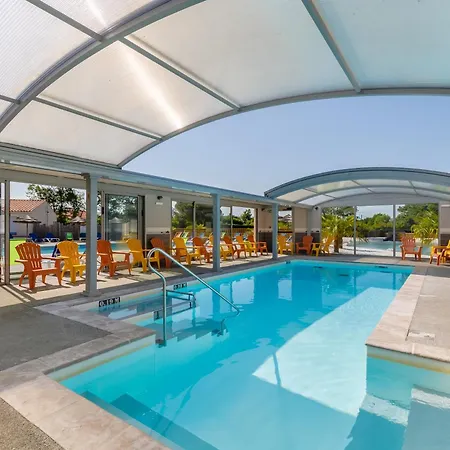 Camping Le Joli Kemp 4*